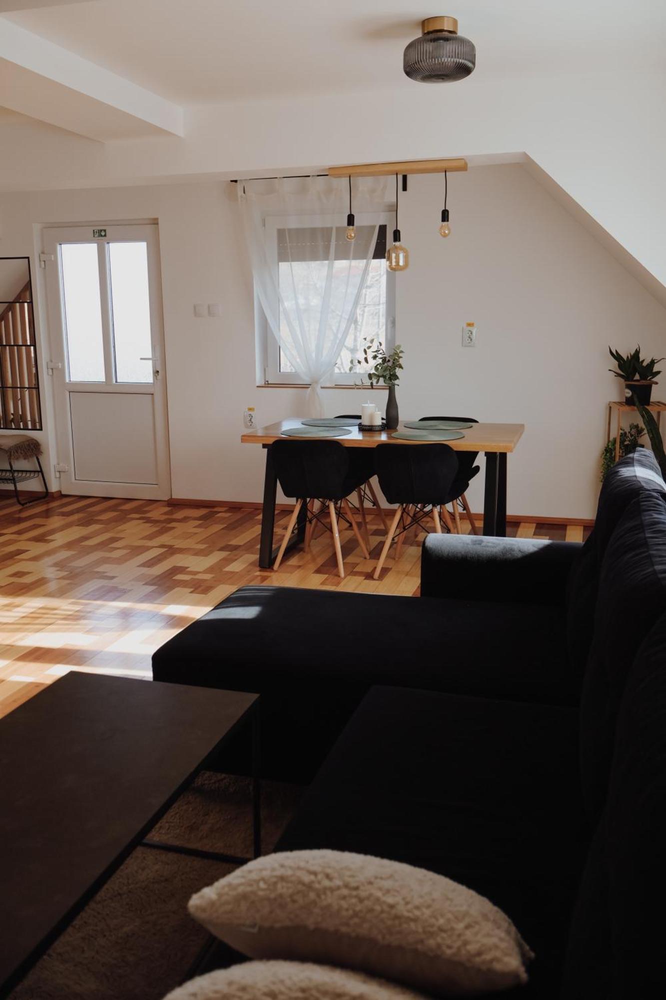Doux Apartman Odorheiu Secuiesc Ngoại thất bức ảnh