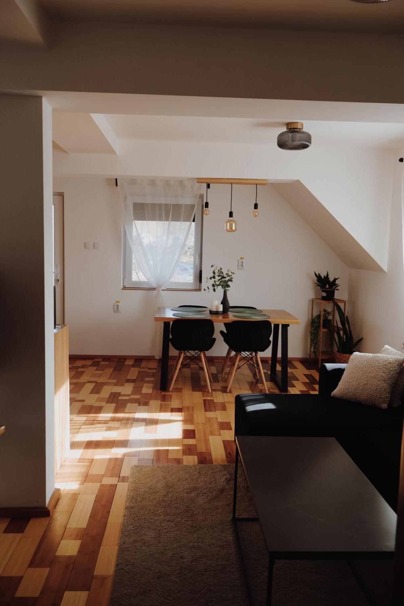 Doux Apartman Odorheiu Secuiesc Ngoại thất bức ảnh