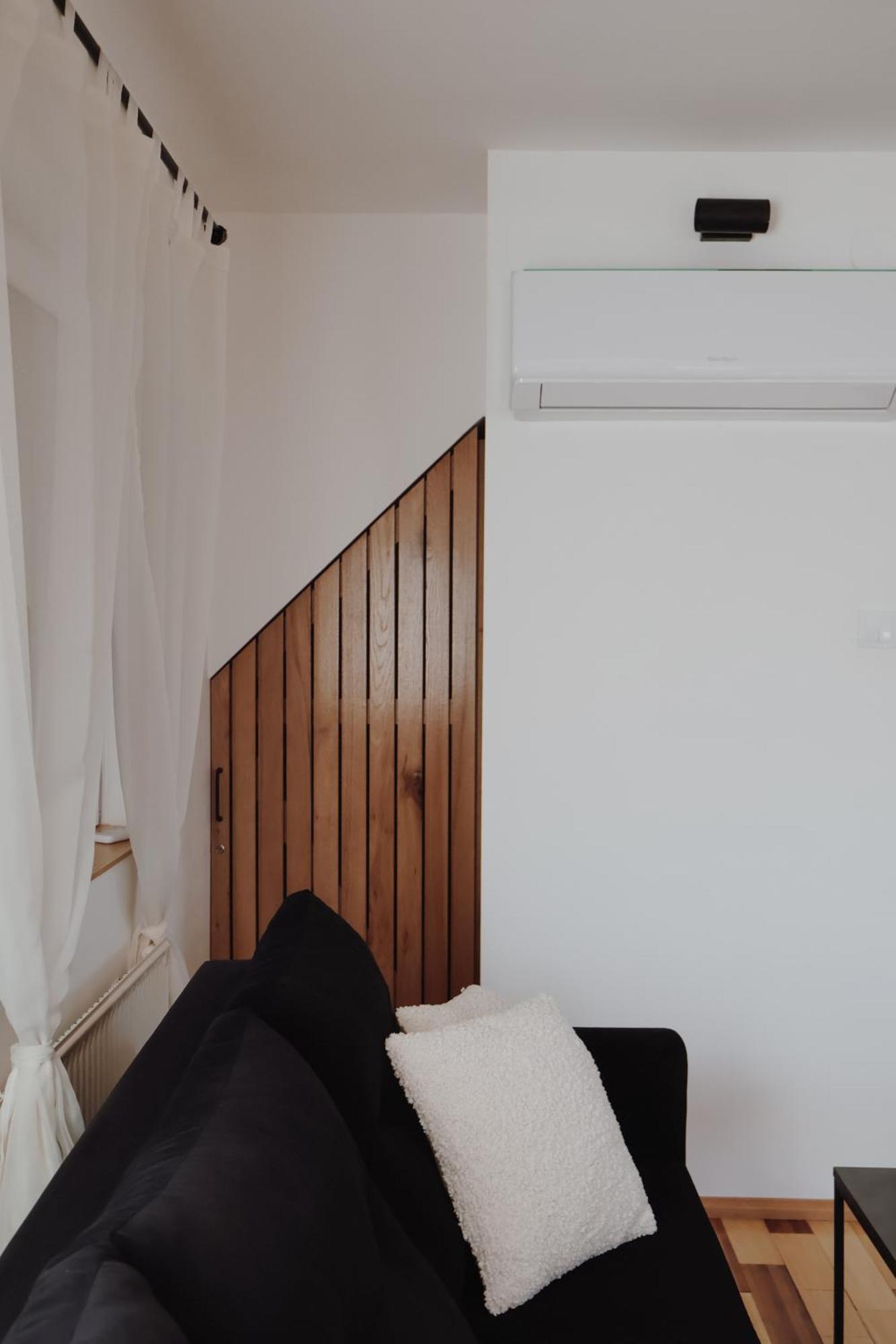 Doux Apartman Odorheiu Secuiesc Ngoại thất bức ảnh